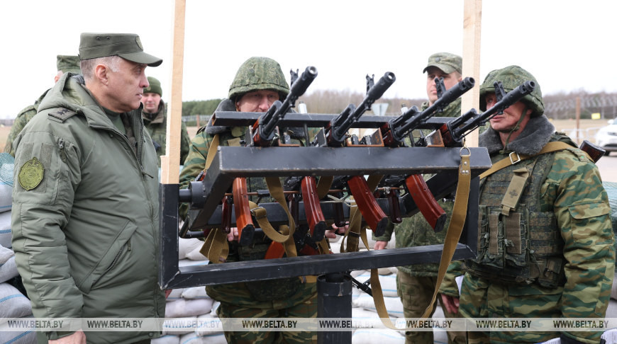 Аляксандр Вальфовіч наведаў аб'екты тэрытарыяльнай абароны Пастаўскага раёна