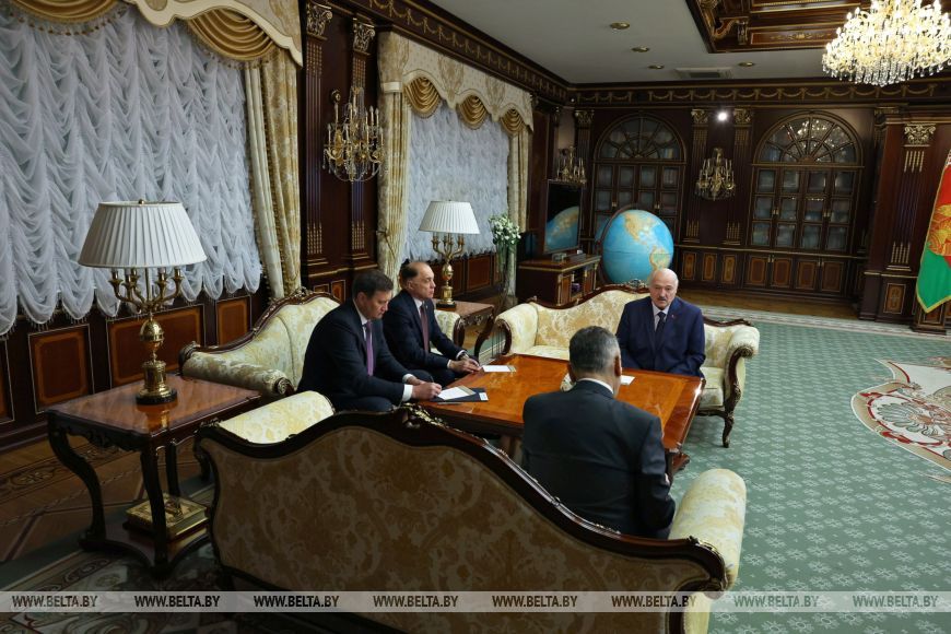 Лукашэнка: Беларусь заўсёды была лакаматывам развіцця адносін у АДКБ