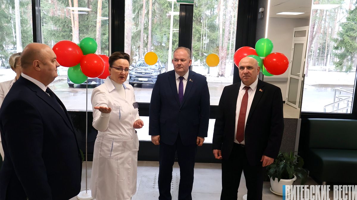 У бальніцы Наваполацка ўведзены ў строй сучасны апарат магнітна-рэзананснай тамаграфіі