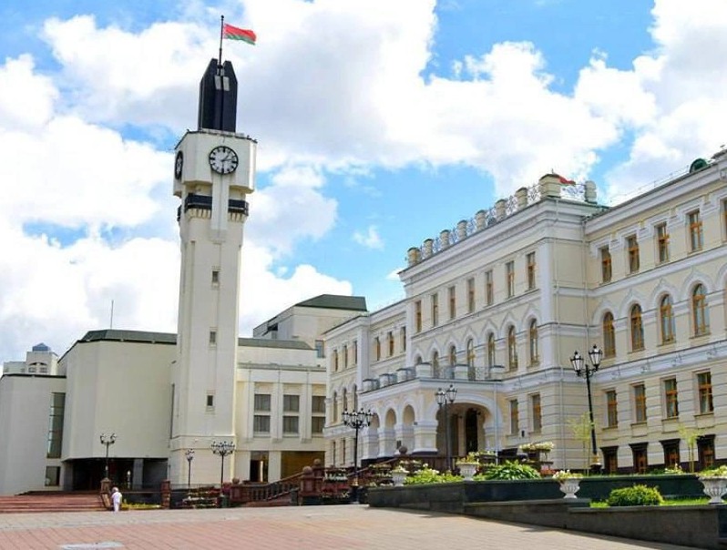 Руководство Витебской области поздравляет с Днём народного единства