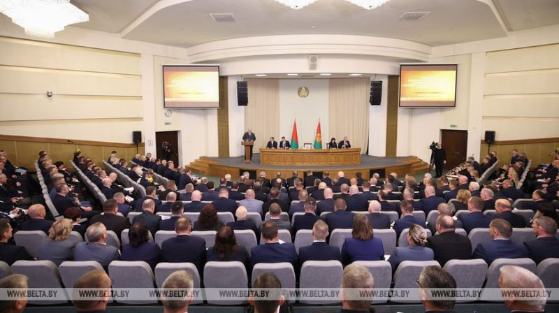 Лукашэнка пра Віцебскую вобласць: патрэбны выразны план рэальнага адраджэння рэгіёна
