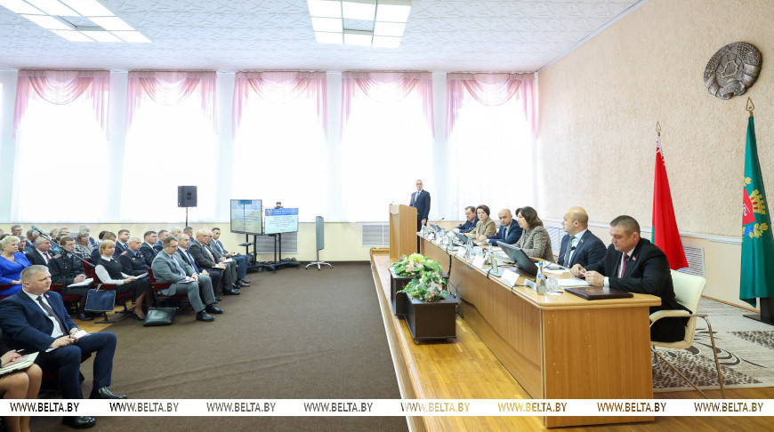 ЖКГ, ахова здароўя, развіццё тэрыторый. Работу са зваротамі ў Віцебскай вобласці разгледзелі ва Ушачах