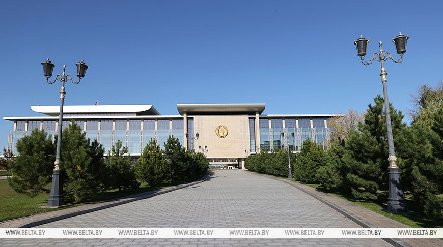 Президент согласовал назначение новых председателей 4 райисполкомов Витебской области