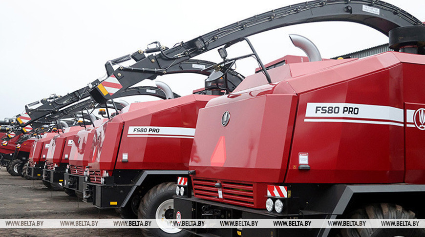 Больш за 900 адзінак сельгастэхнікі ў гэтым годзе закупіць Віцебская вобласць 